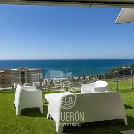 Higueronrentals Sea Breeze Апартаменты