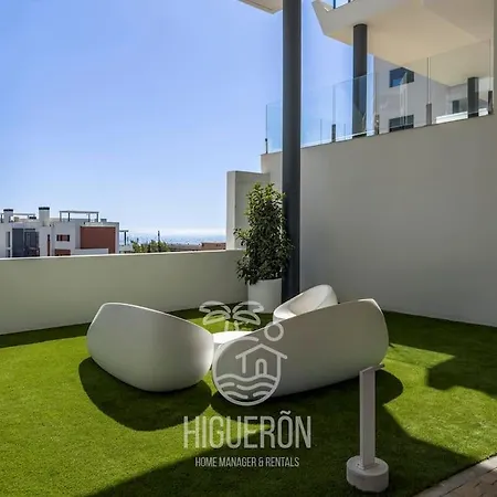 Higueronrentals Sea Breeze Апартаменты