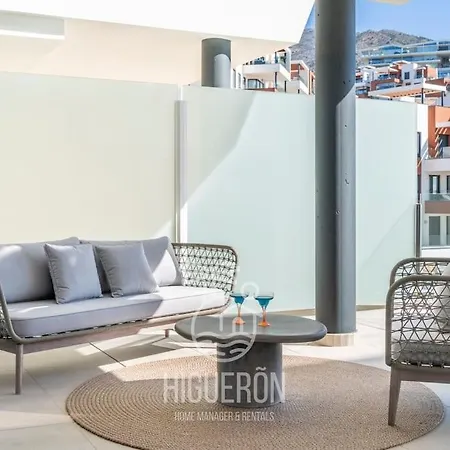 Апартаменты Higueronrentals Sea Breeze *